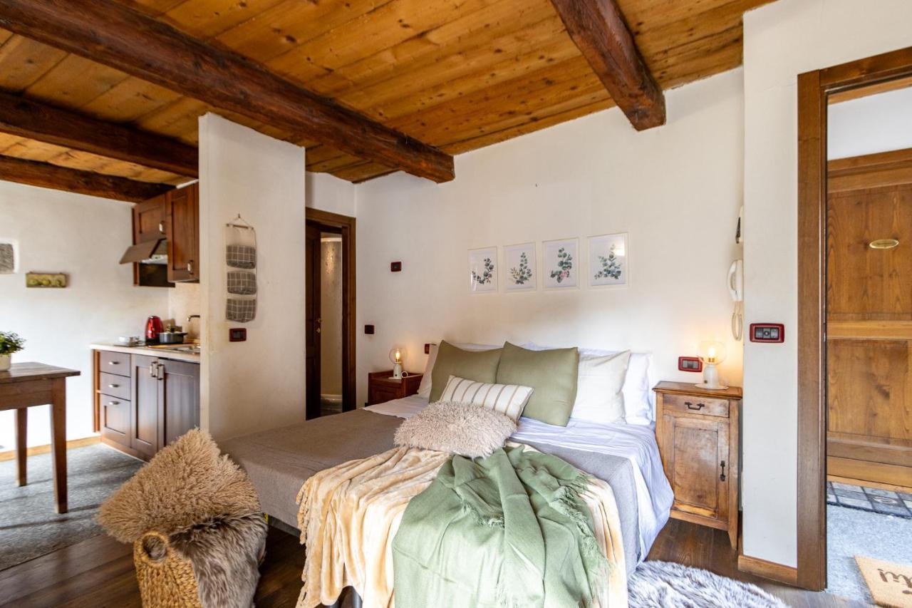 Stay5Vie: Incantevole Monolocale/Balcone/Borgo Домодоссола Екстер'єр фото